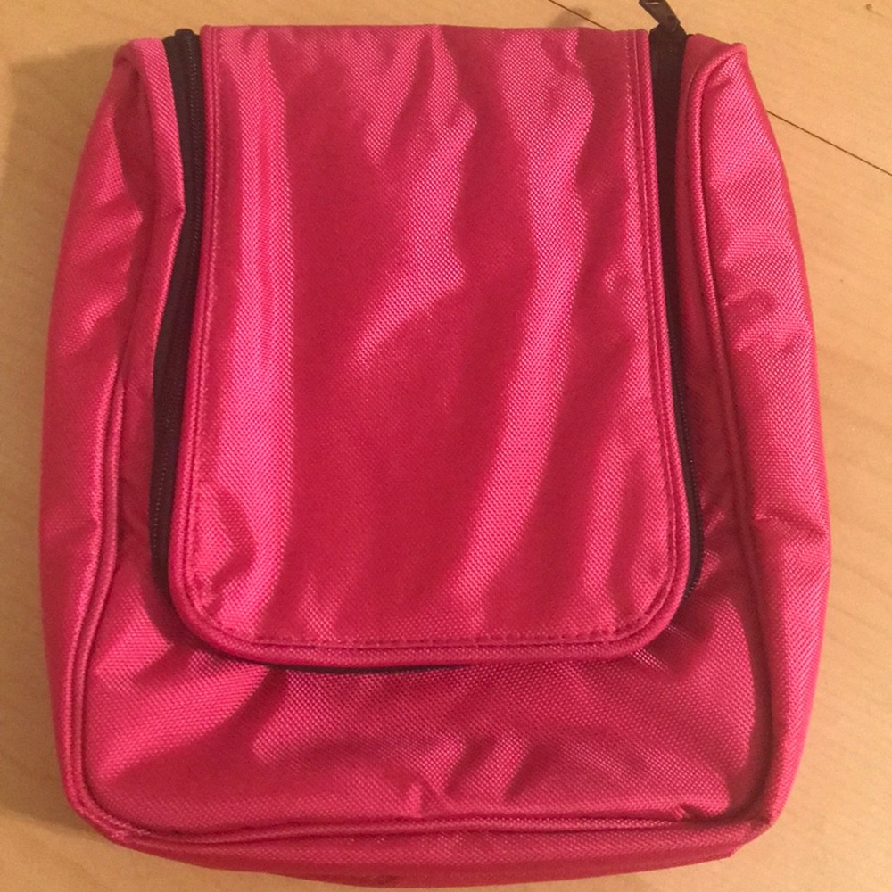 Glo Travel bag: make up & toiletries